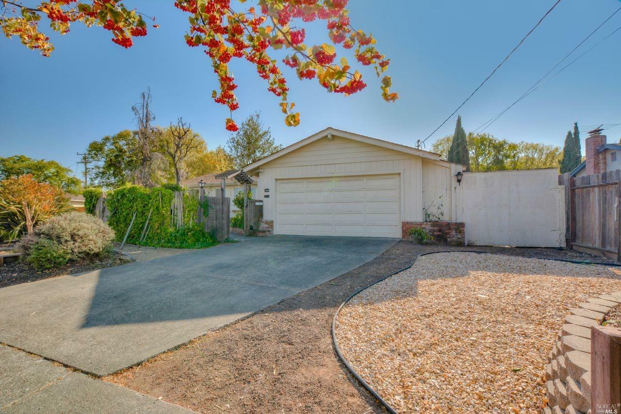 Property Photo:  1560 Buchanan Street  CA 94947 