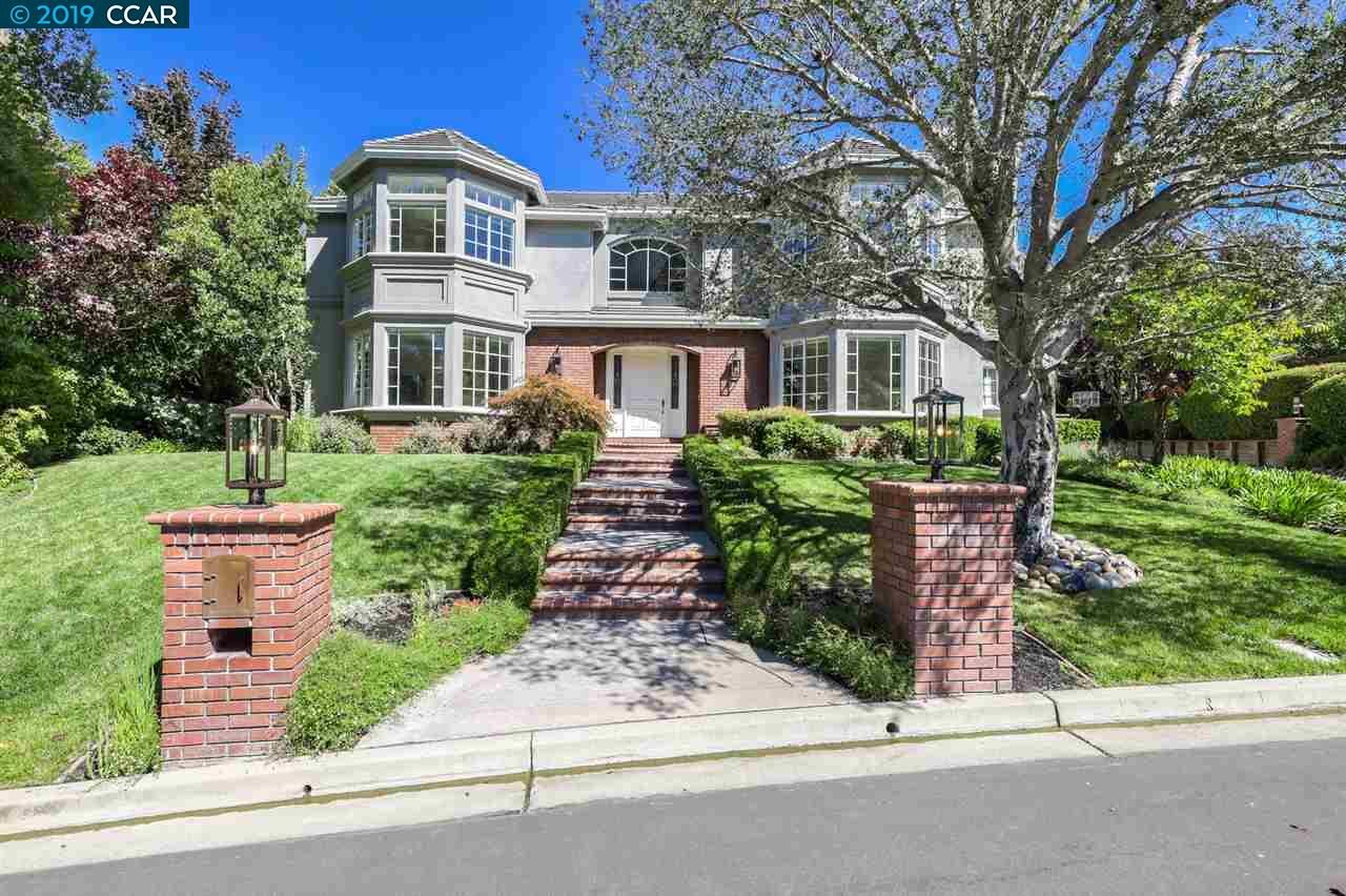 Property Photo:  207 Fieldcrest Court  CA 94506 