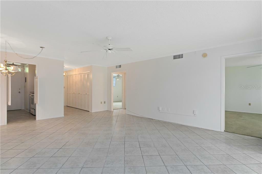 Property Photo:  700 Melrose Avenue A-1  FL 32789 