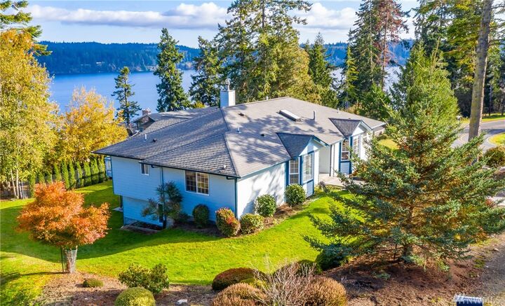 Property Photo: 4965 Harbor Hills Drive WA 98249
