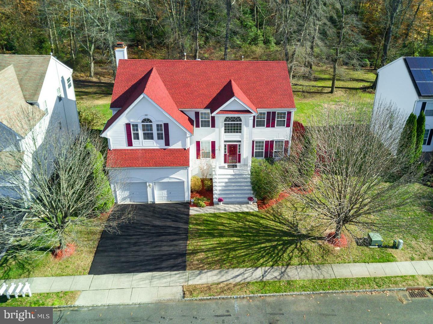 Property Photo:  46 Greenbrook Drive  NJ 08022 