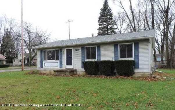 Property Photo:  3303 Creston Avenue  MI 48906 