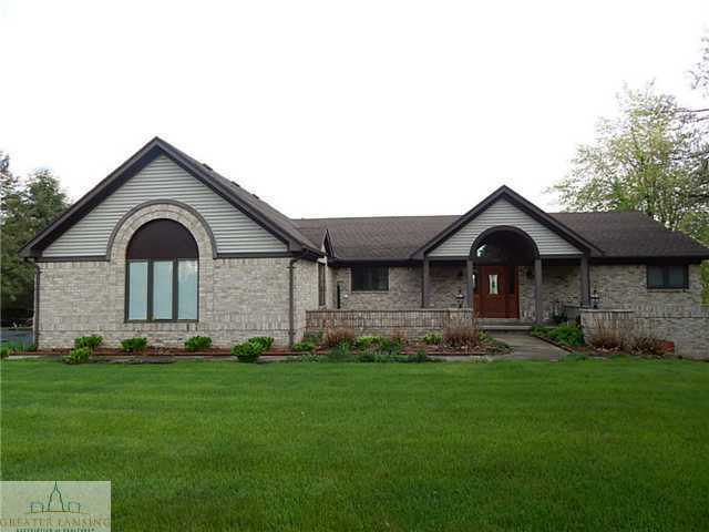 Property Photo:  10041 Oak Island Drive  MI 48848 