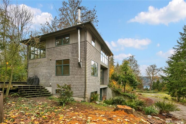 Property Photo: 10402 SW 268th Street WA 98070