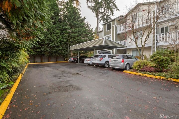 Property Photo:  12530  Admiralty Way D301  WA 98204 