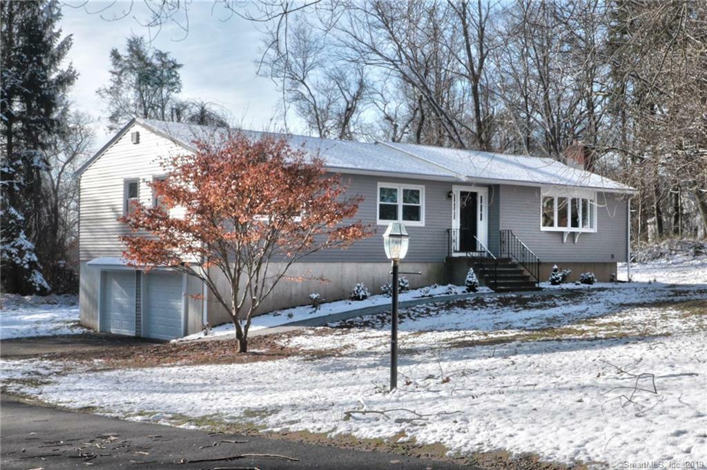 Property Photo:  674 South Greenbrier Drive  CT 06477 