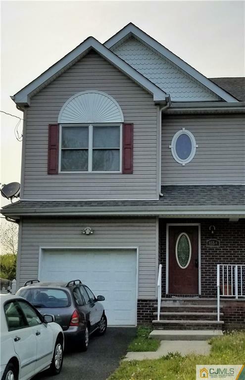 Property Photo:  455A Lewis Street  NJ 08873 