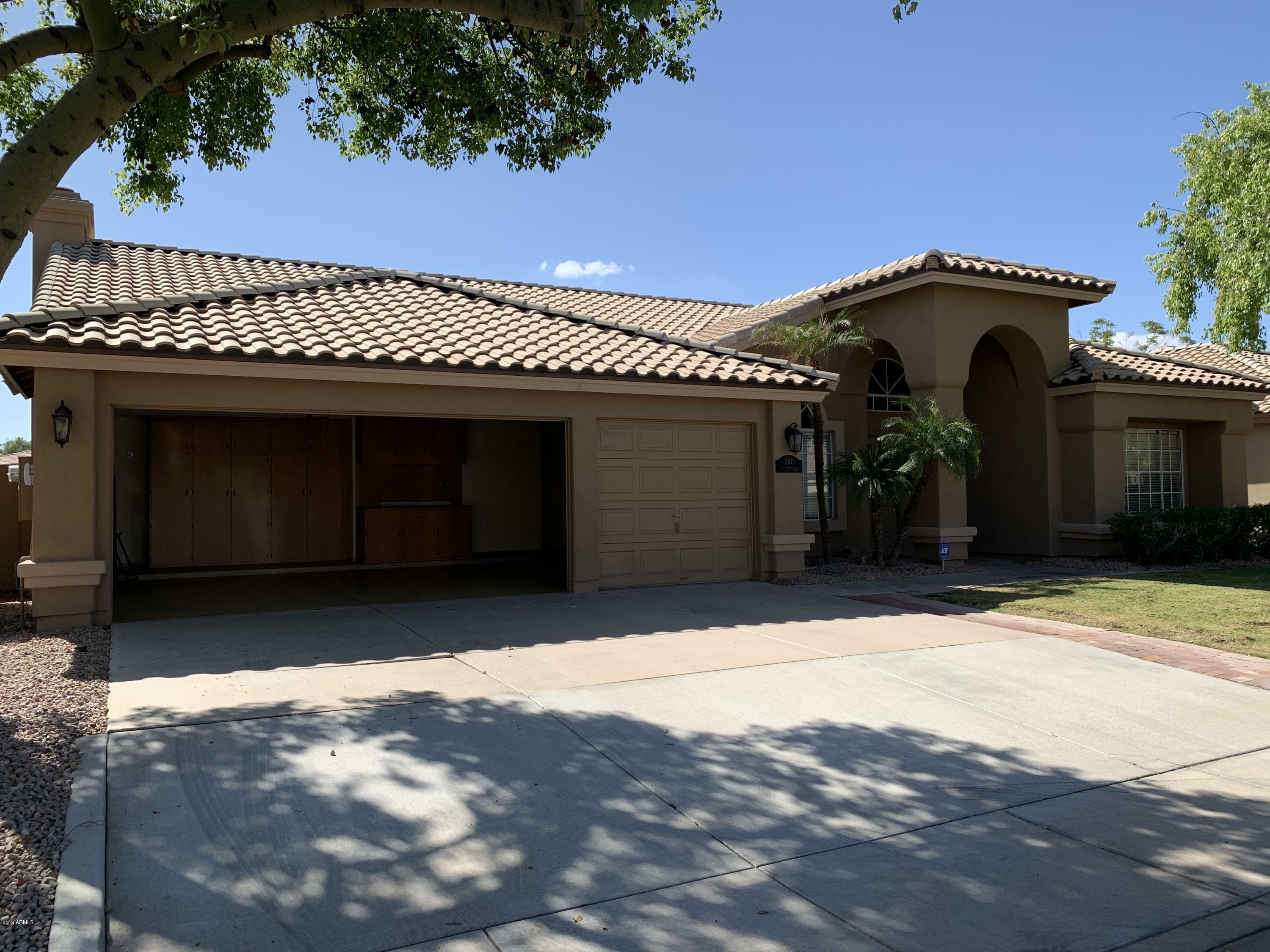 Property Photo:  2071 W Harrison Street  AZ 85224 