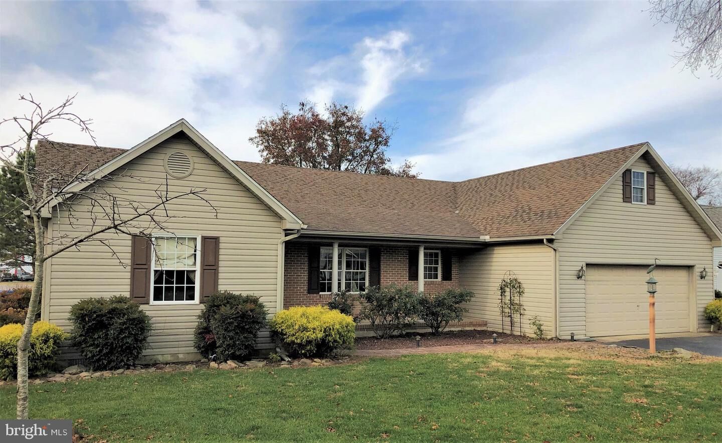 Property Photo:  3 Inlet Place  DE 19958 