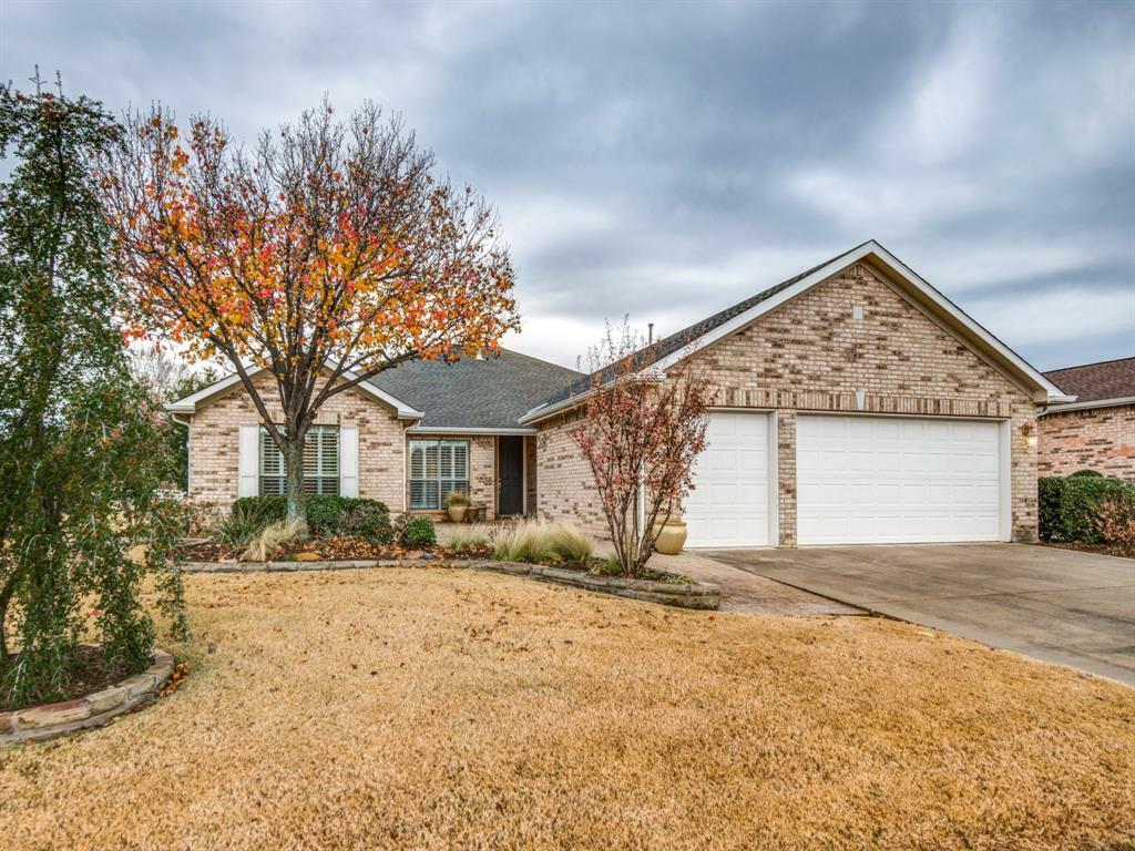 Property Photo: 9008 Kingston Drive TX 76207