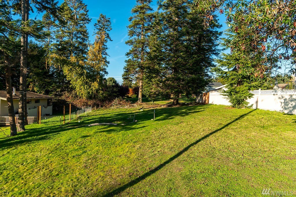 Property Photo:  963 Ridge Dr  WA 98249 