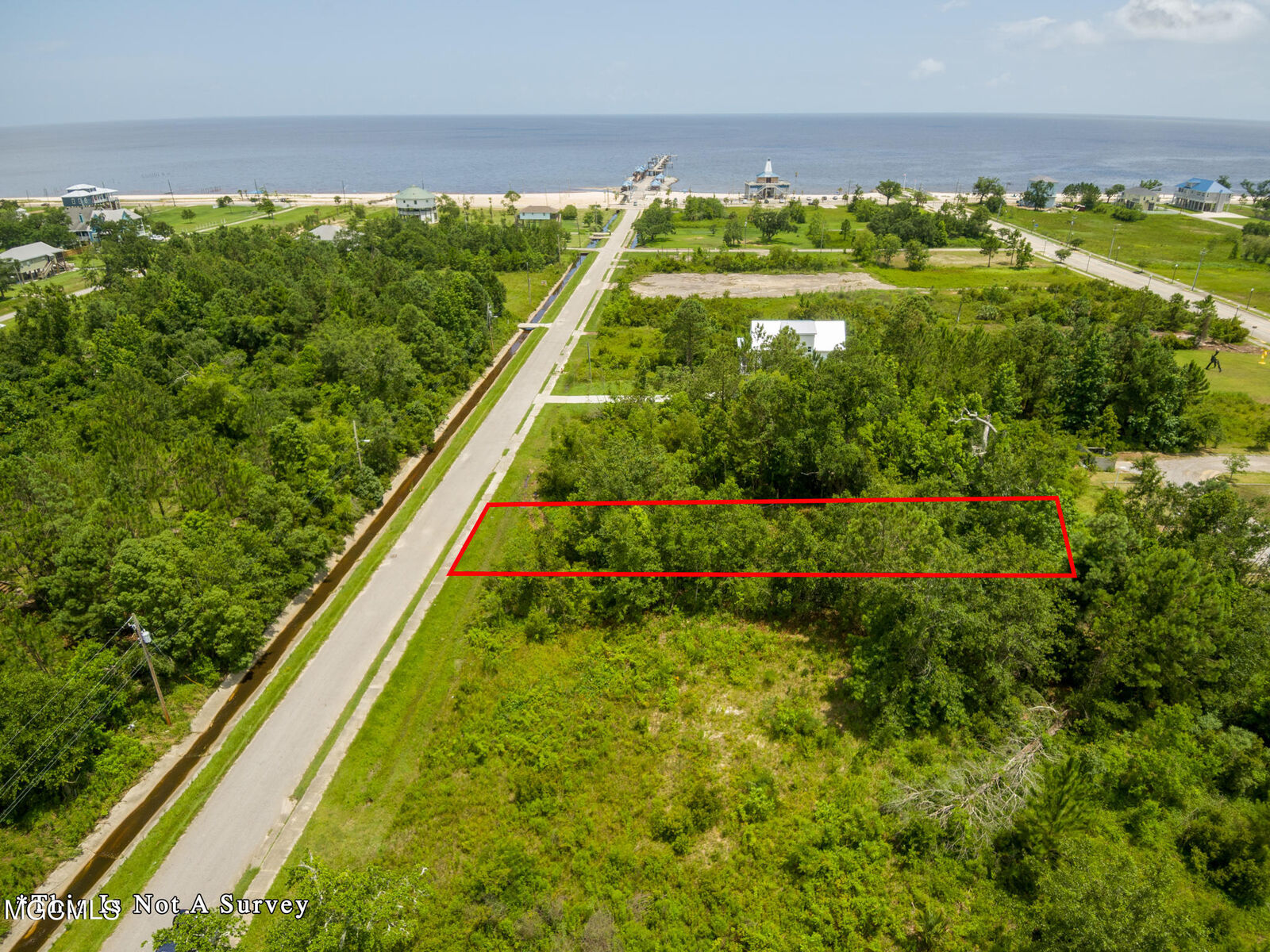 Property Photo: 13 Terrace Avenue MS 39576