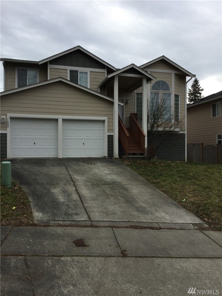 Property Photo:  7800 32nd St NE  WA 98270 