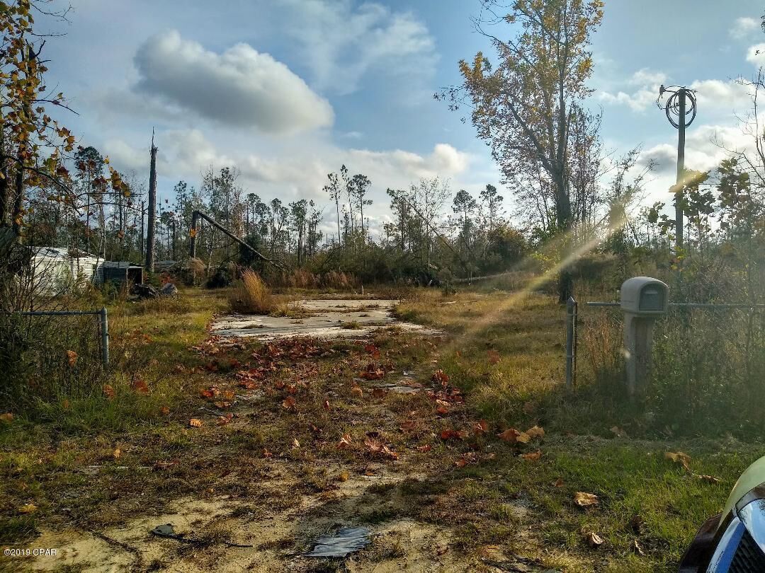 Property Photo: 7010 Troy Road FL 32466