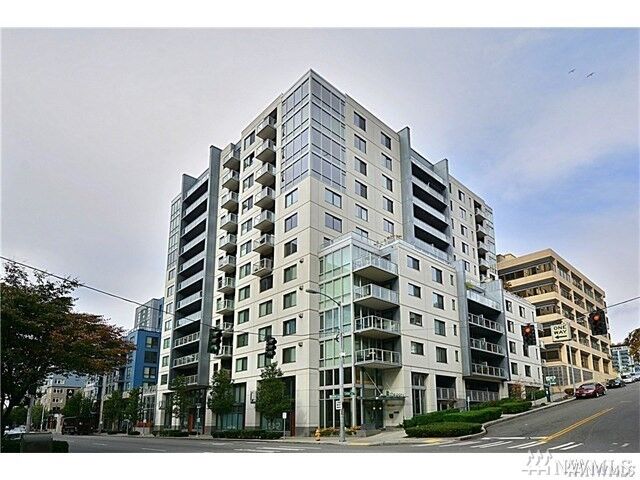 Property Photo: 76 Cedar St 1109 WA 98121