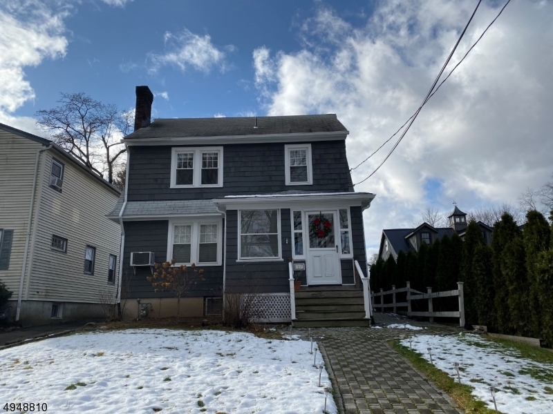 Property Photo:  1117 Mountain Ave  NJ 07092 