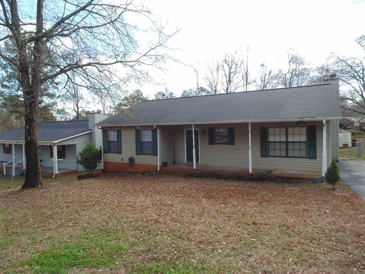 Property Photo:  540 Avon Dr  SC 29303-2295 