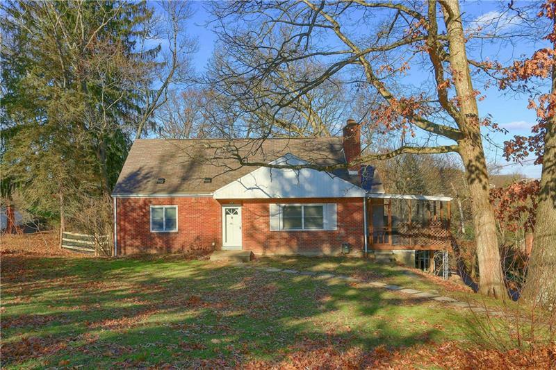 Property Photo:  416 Vineyard Drive  PA 15044 