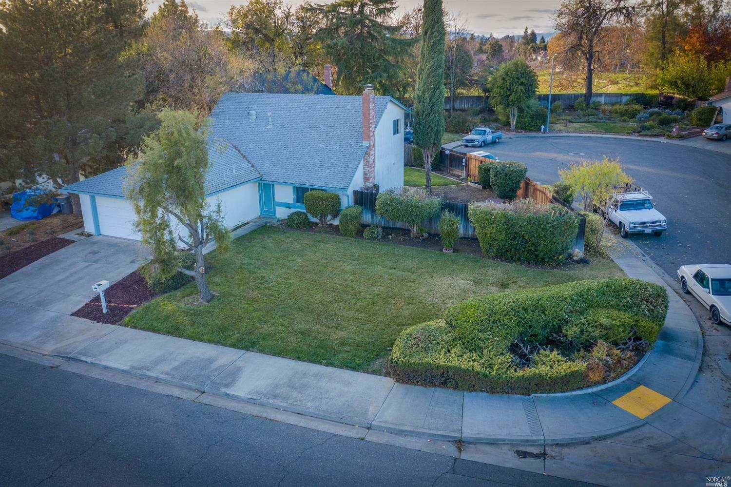 Property Photo:  895 North Almond Street  CA 95620 