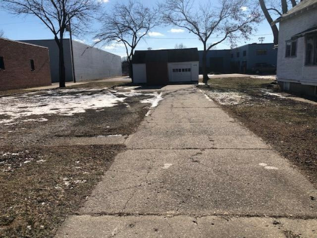 414 E 8th Street  Holland MI 49423 photo