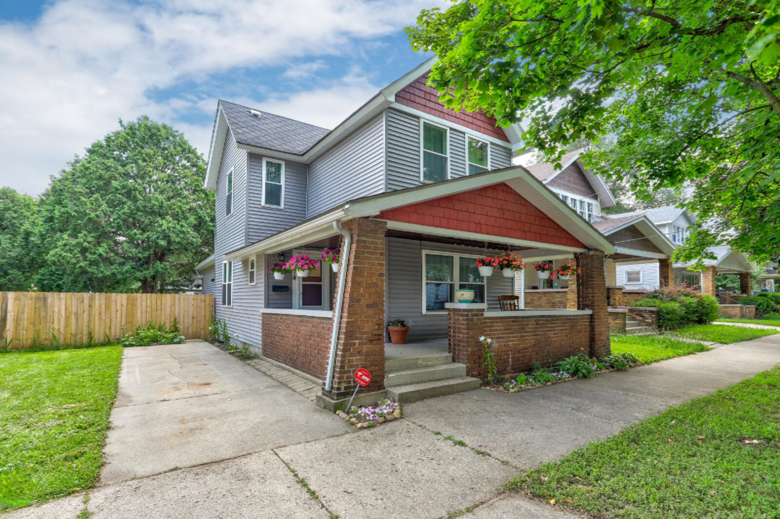 Property Photo:  814 7th Street NW  MI 49504 