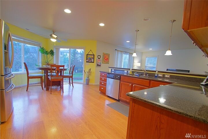 Property Photo:  19526  100th Street E  WA 98391 