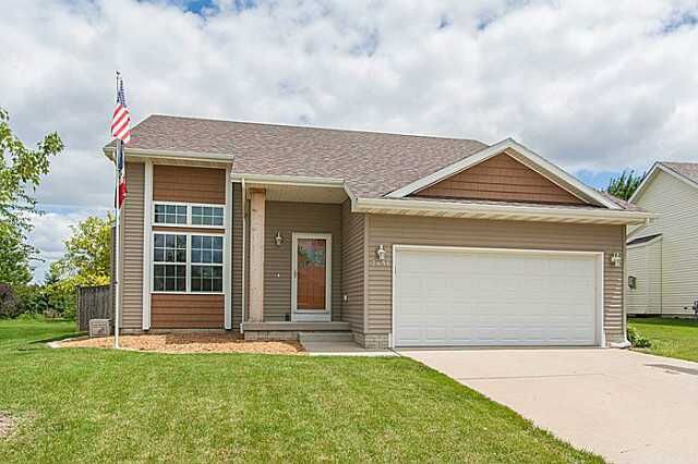 Property Photo: 2651 NW 157th Street IA 50325