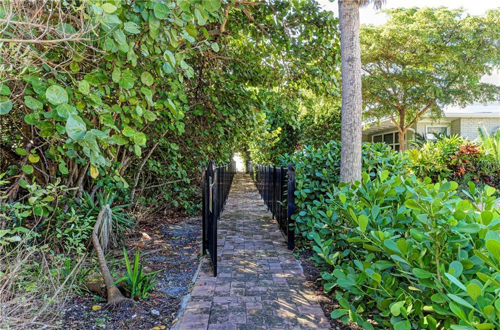 Property Photo:  Gulfside Drive  FL 34228 