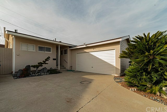 Property Photo:  17111 S Raymond Place  CA 90247 