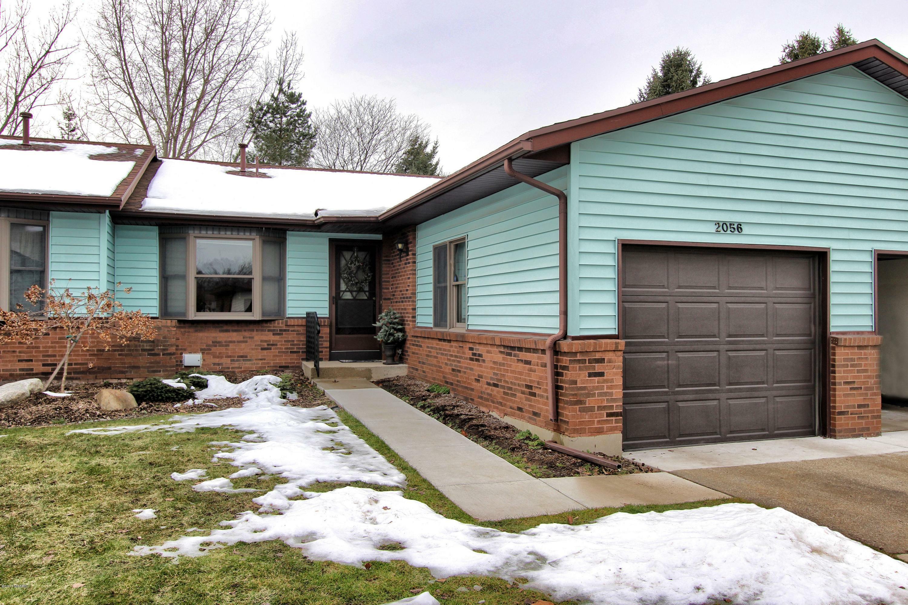 Property Photo:  2056 Ter Van Drive NE  MI 49505 