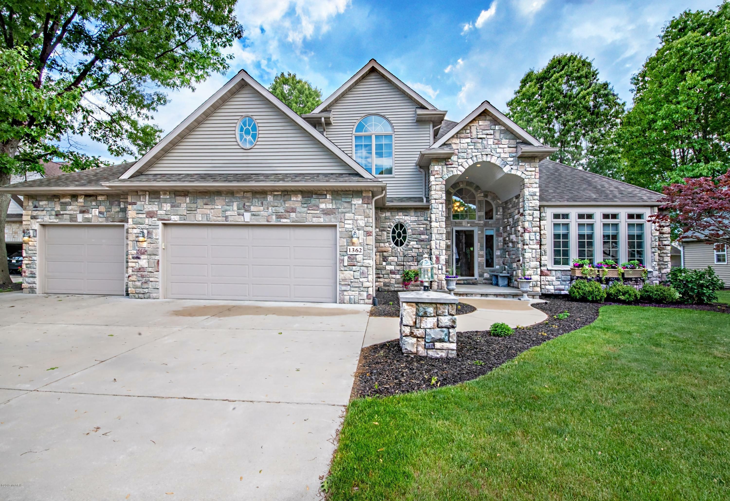 Property Photo:  1362 Stone Creek Court  MI 49085 