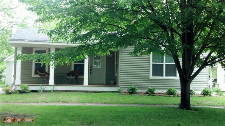 Property Photo:  318 South Haven Street  MI 49090 