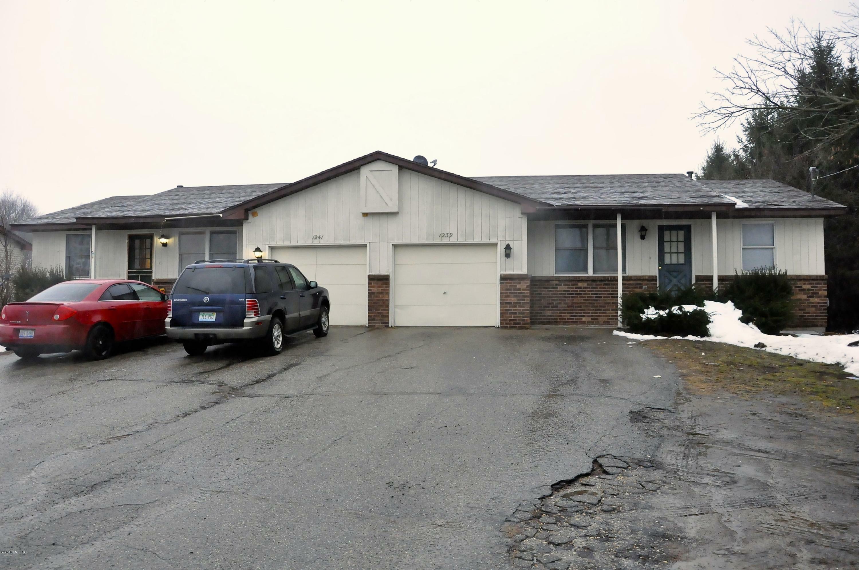 Property Photo: 1239/1241 136th Avenue MI 49424