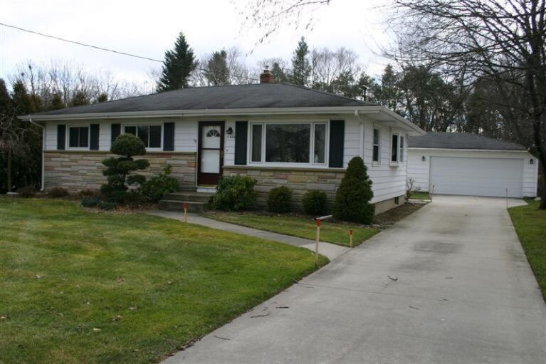 Property Photo:  3406 30th Street SW  MI 49418 