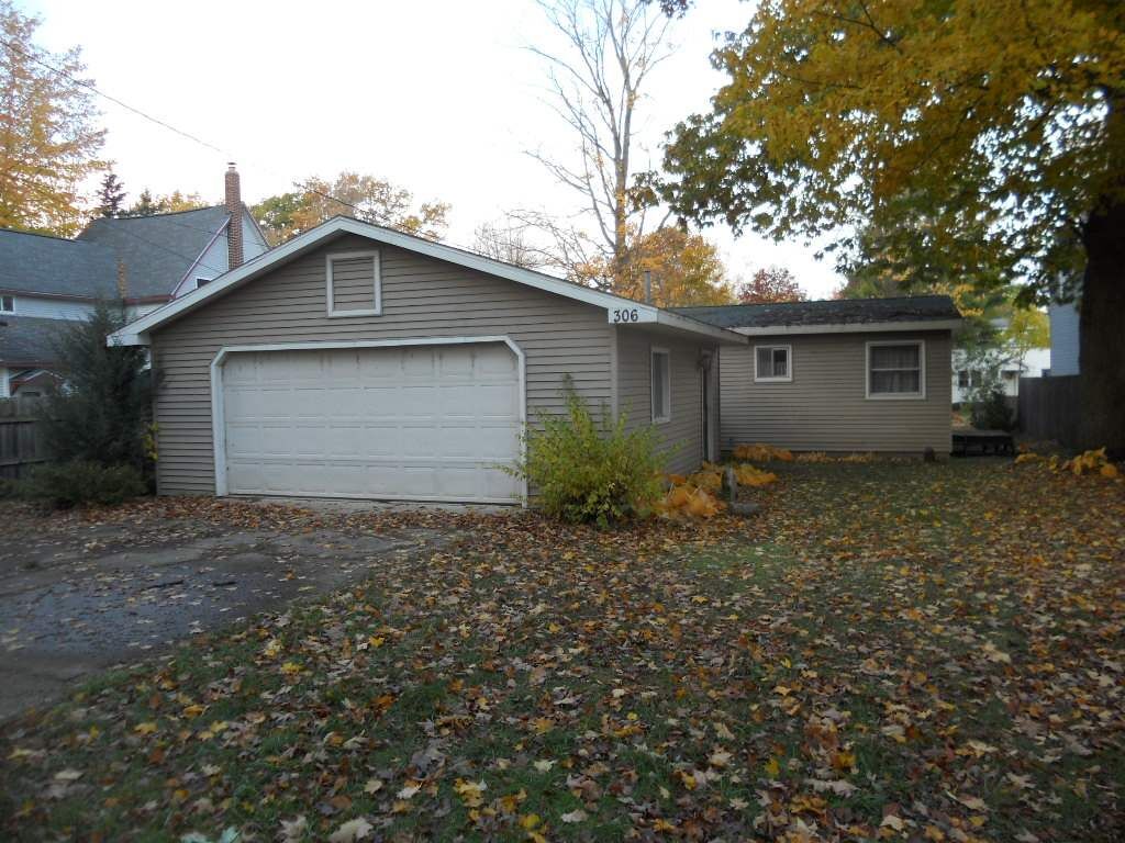 Property Photo:  306 Antrim  MI 49720 