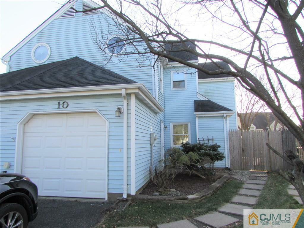 Property Photo:  10 Irving Court  NJ 07728 