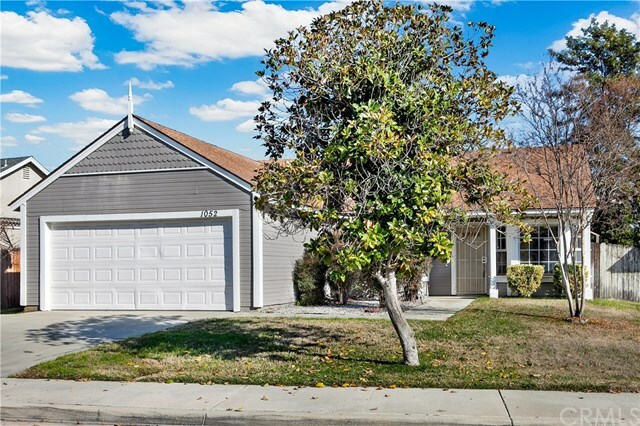 Property Photo: 1052 Violet Street CA 92545