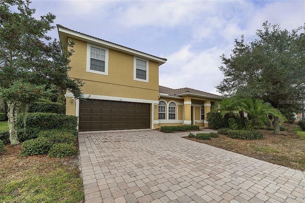 Property Photo: 412 Golden Harbour Trail FL 34212