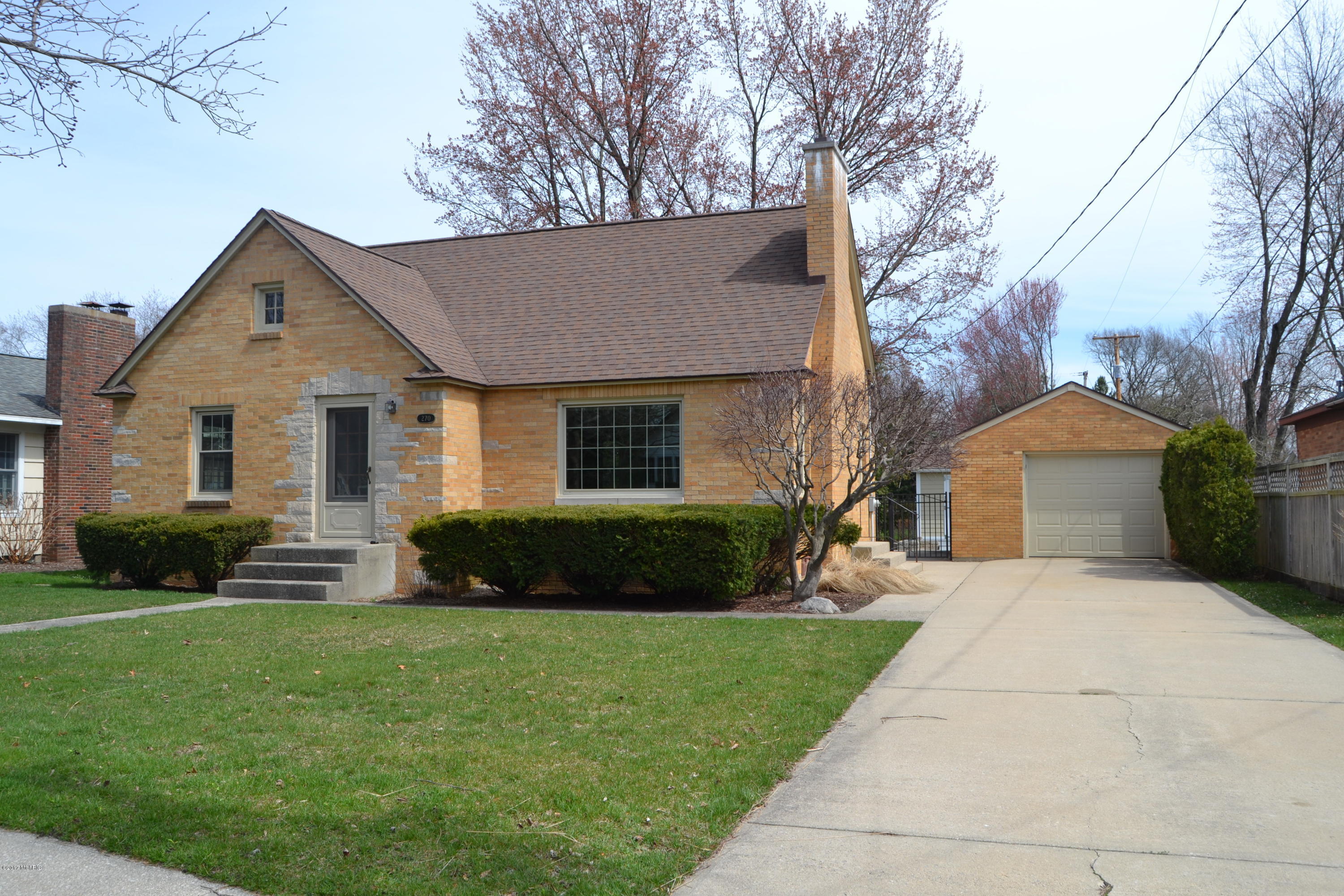 Property Photo: 270 S Lake Avenue MI 49456