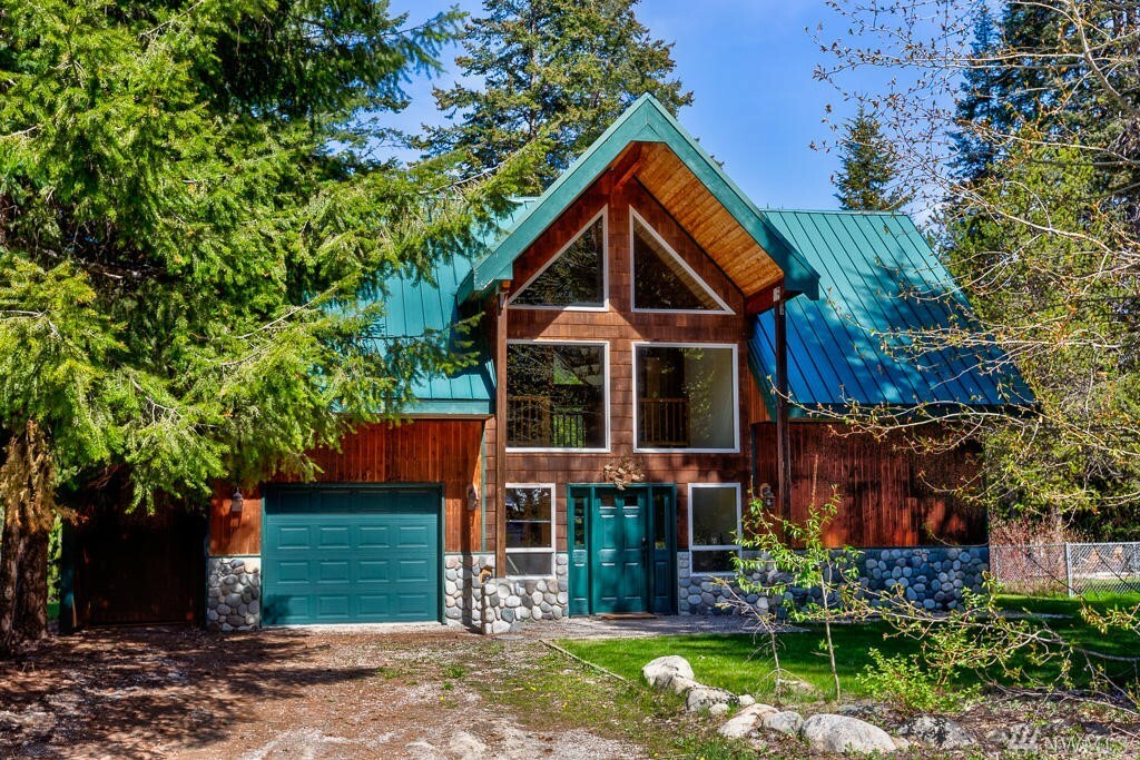 Property Photo: 2110 Chiwawa Loop Rd WA 98826