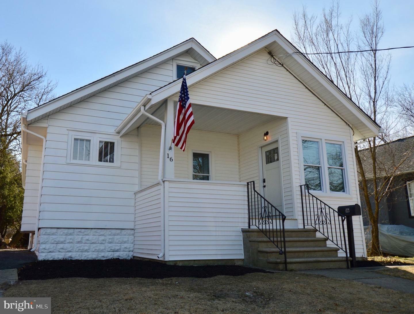 Property Photo:  16 E Park Avenue  NJ 08107 