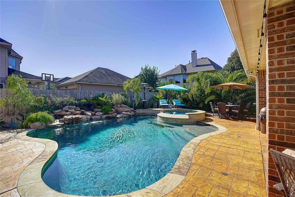 Property Photo: 18514 Partners Voice Drive TX 77433