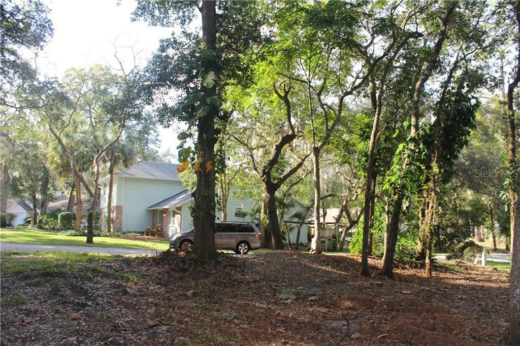 Property Photo:  321 Bahia Circle  FL 32750 