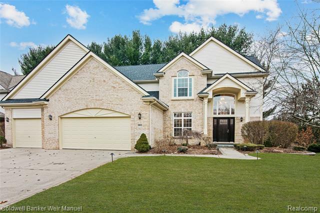 Property Photo: 985 Pheasant Run West Dr MI 48393