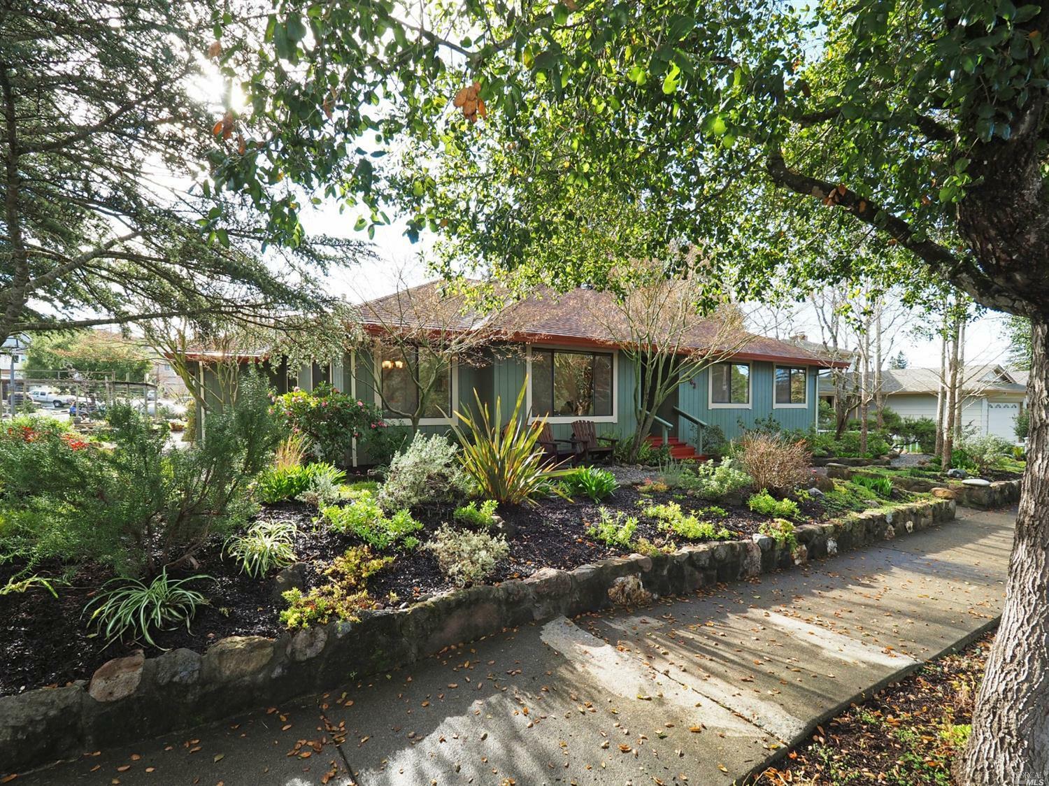 Property Photo:  4762 Parktrail Drive  CA 95405 