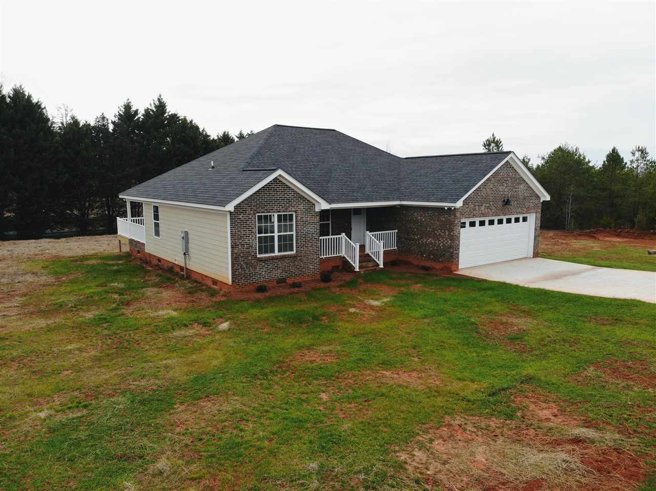 Property Photo:  113 Stone Creek Dr  SC 29321 