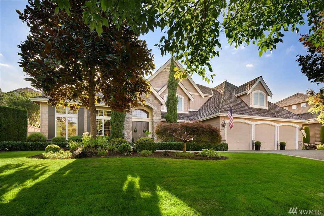 Property Photo:  2147  279th Drive SE  WA 98075 
