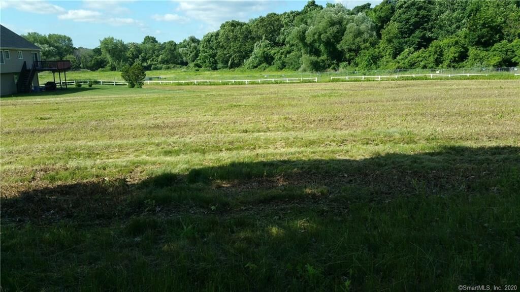 Property Photo:  236 Wintergreen Avenue  CT 06514 