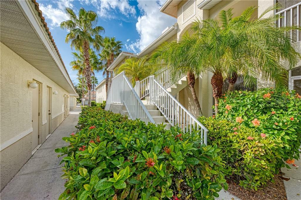 Property Photo:  5201 L Pavia Boulevard 5201  FL 34292 