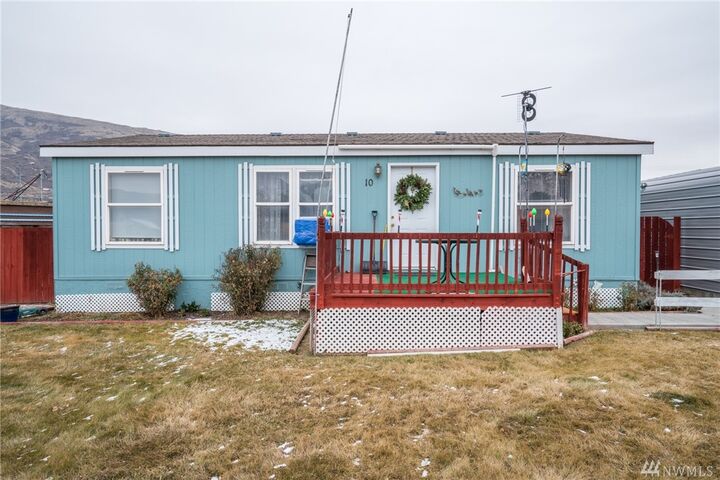 10 Elgin Ave  Rock Island WA 98850 photo